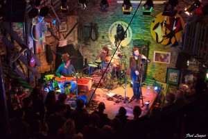 Wille and The Bandits