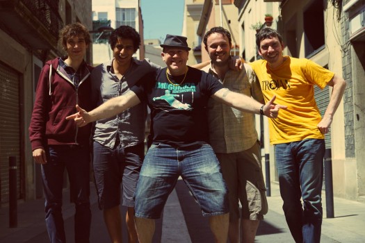 Caminando con Chicos y Mendez