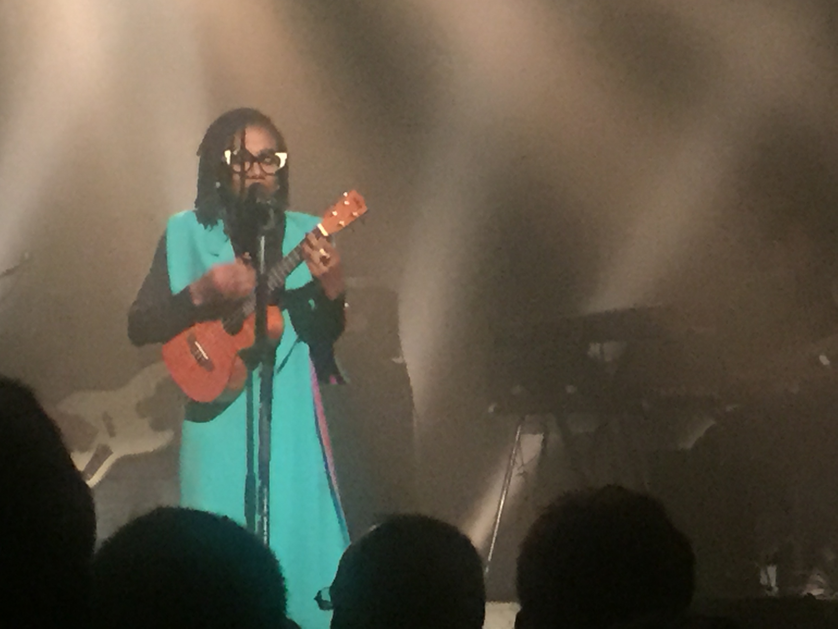 Aṣa, fait du bien @ Botanique